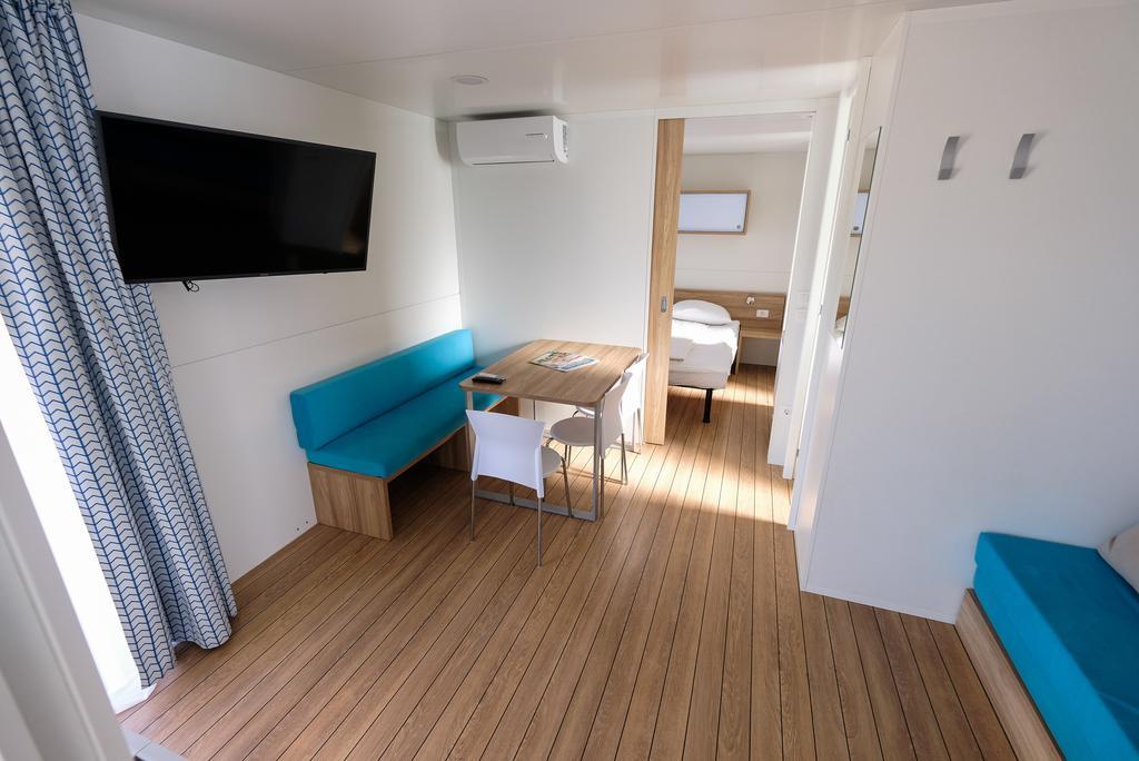 Terme Village - Mobile Homes Чатеж-об-Сави Экстерьер фото